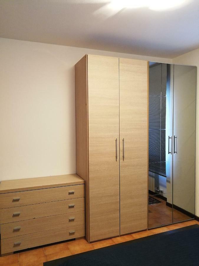 Carducci Apartment - The V Collection Turate Bagian luar foto